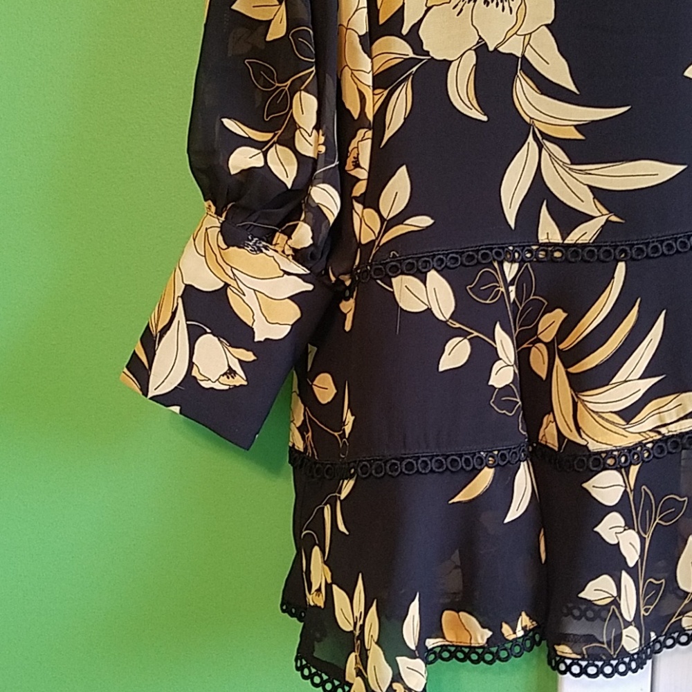 Bardot Grace Floral Fit & Flare Dress - Picture 6 of 10